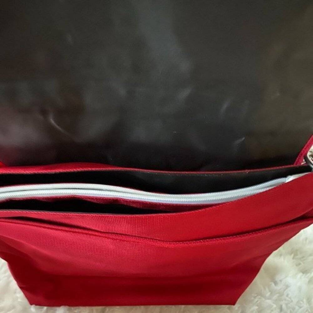 LIL FANS Indiana Hoosiers Diaper Bag / Messenger Crossbody Bag Red White NWOT - Picture 4 of 5